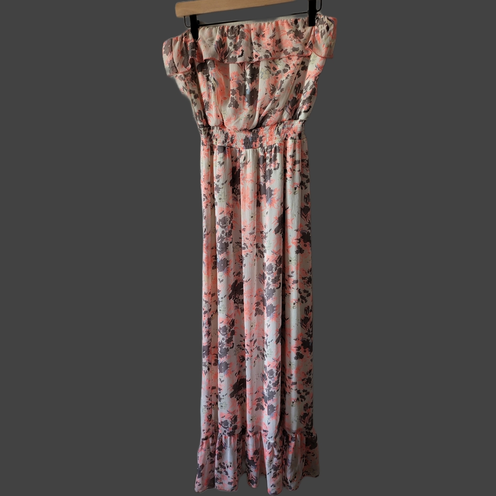 Strapless long sundress